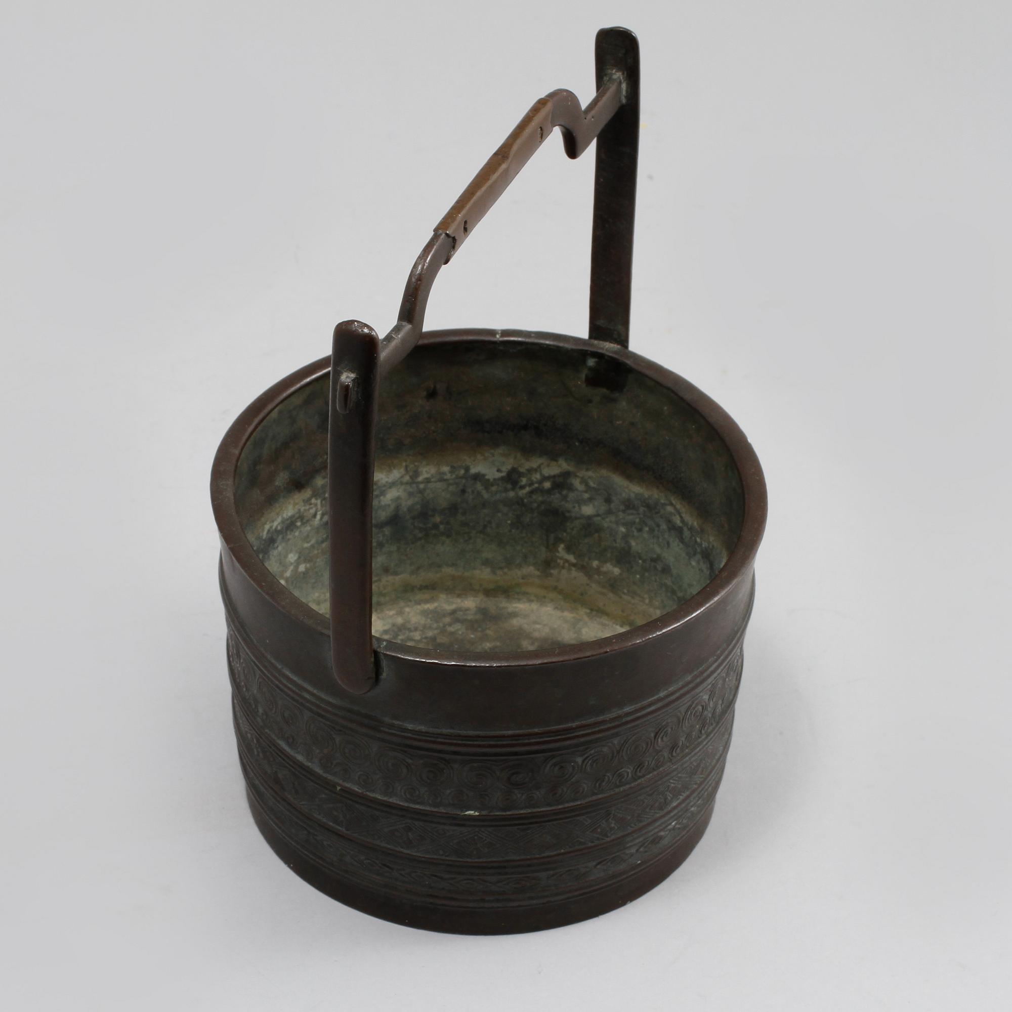 KÄRL, patinerad brons, tidigt 1900-tal.