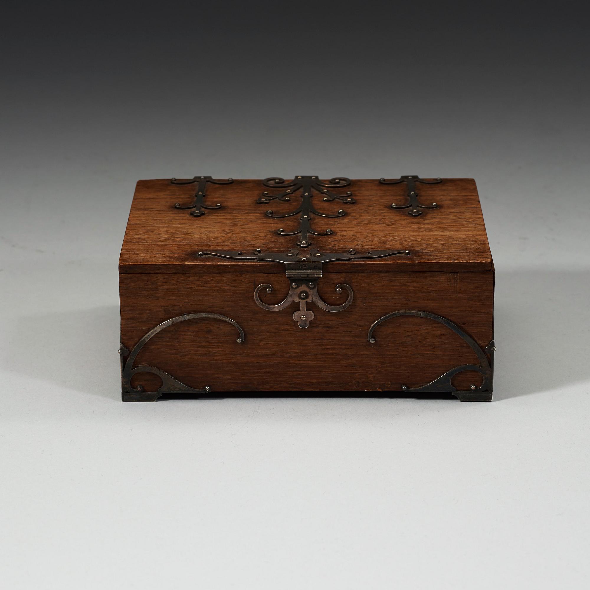 A Fabergé wood and silver casket, work master Anders Nevalainen, St. Petersburg.