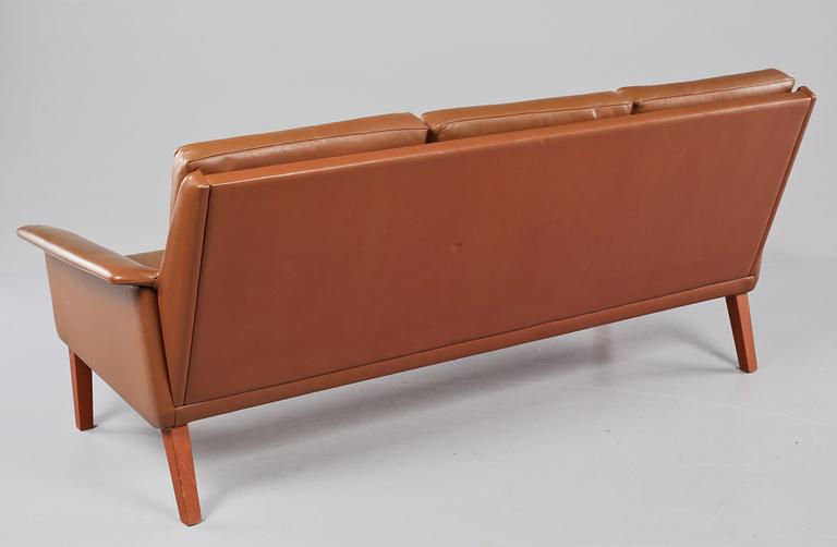 SOFFA samt FÅTÖLJ, Bramin, Danmark, 1900-talets tredje kvartal.