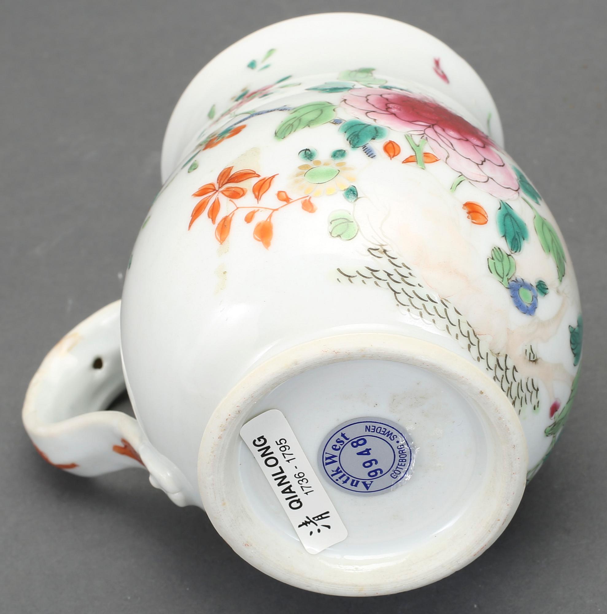 MUGG, porslin, Kina, Qingdynastin, Qianlong (1736-1795).
