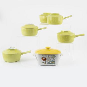 A set of 6 pieces service parts by Marianne Westman for Rörstrand, Sweden. Mid-20th century.