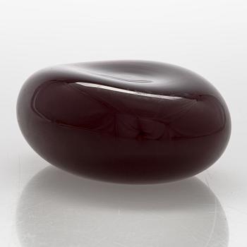 Harri Koskinen, veistos, lasia, signeerattu ja numeroitu, Harri Koskinen, Iittala 2009, 14/100.