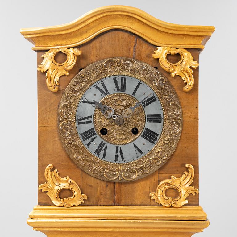 A longcase clock, Germany, 18th/19th Century.