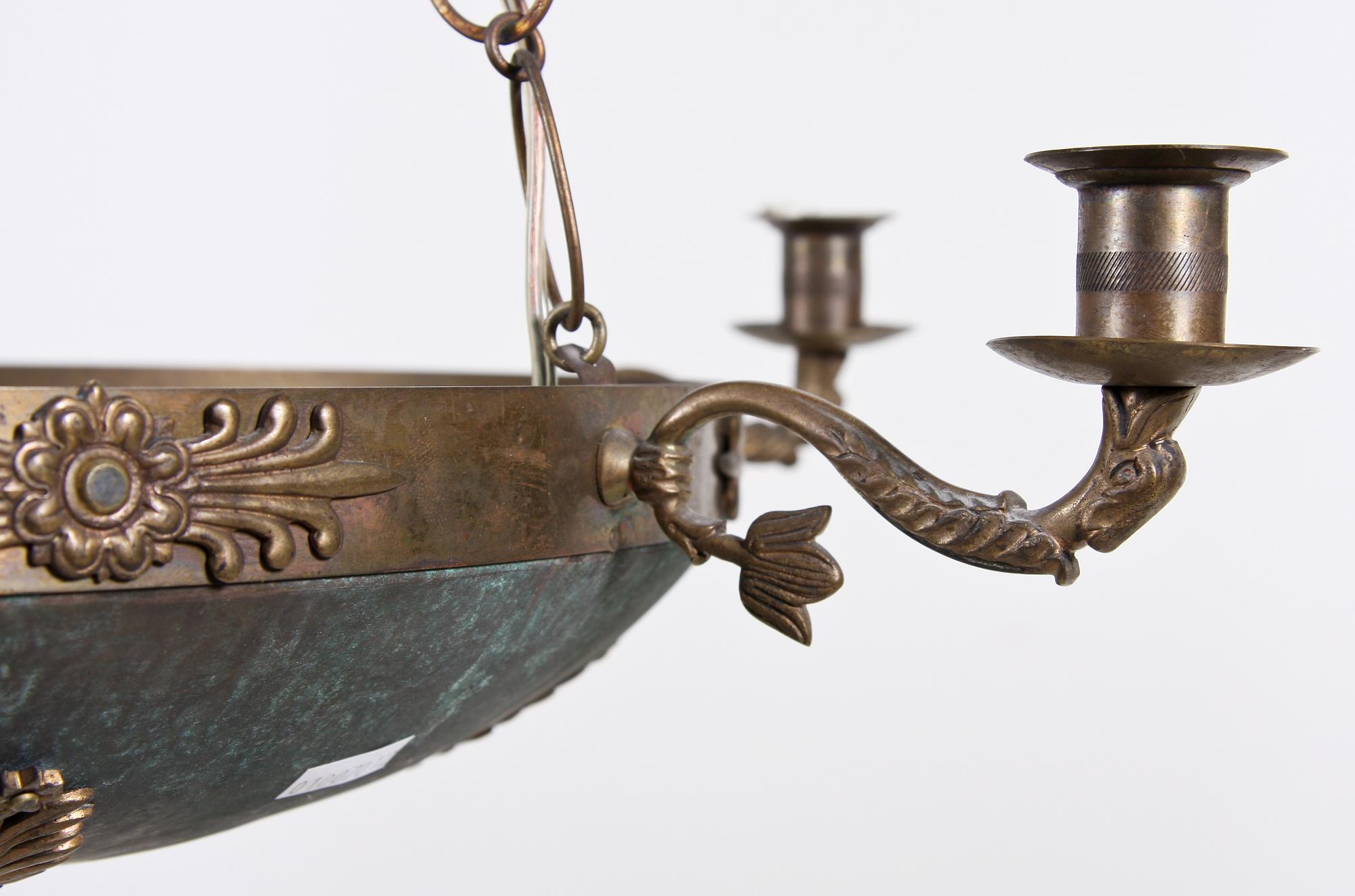 AMPEL, empirestil, 1900-tal. Diam ca 60.