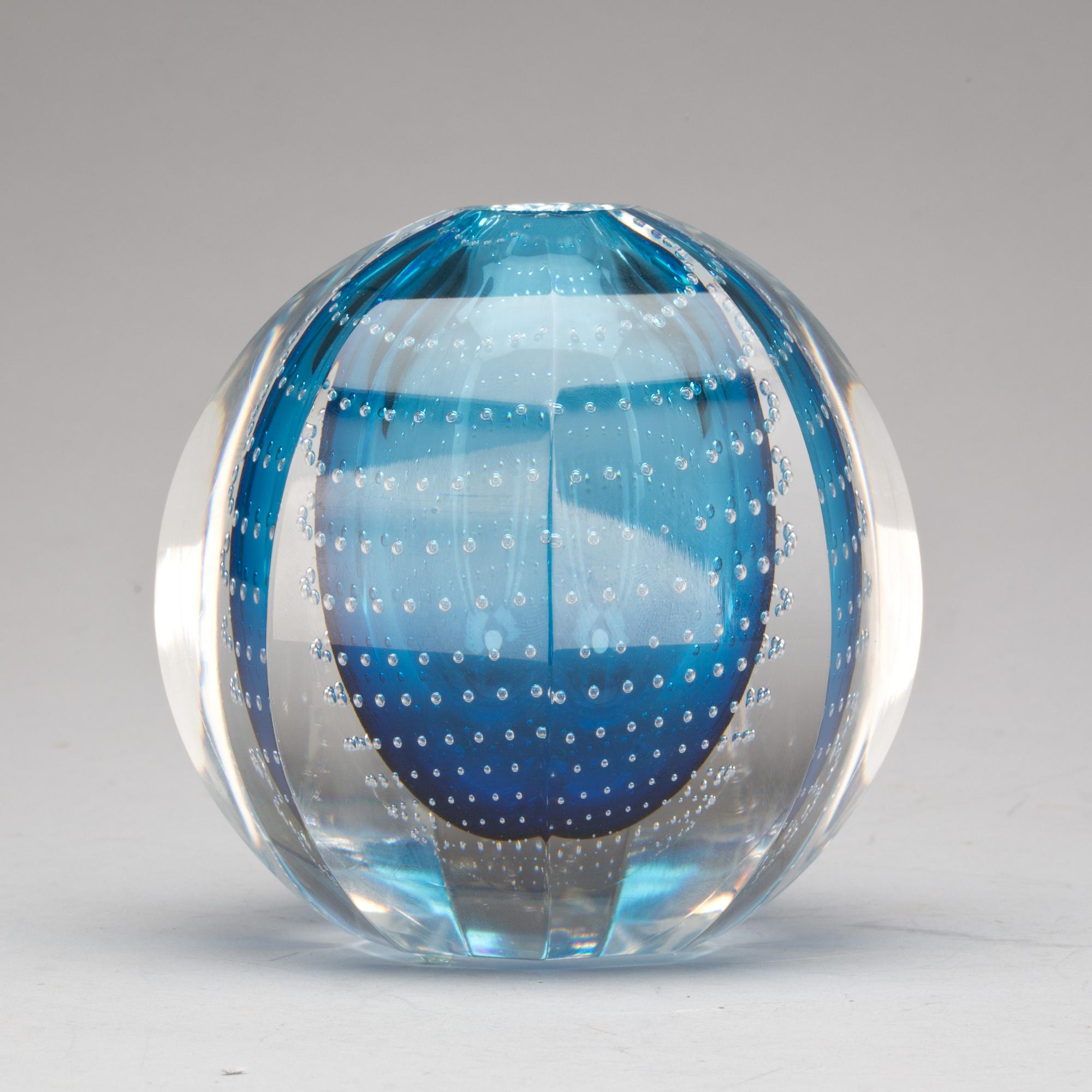 VAS, glas. Erika Lagerbielke, Orrefors, Expo. 1999.