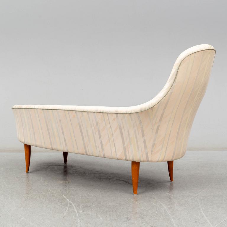 KERSTIN HÖRLIN-HOLMQUIST, A 'Lustgården' chaise lounge by Nordiska Kompaniet, Sweden, designed in 1958.