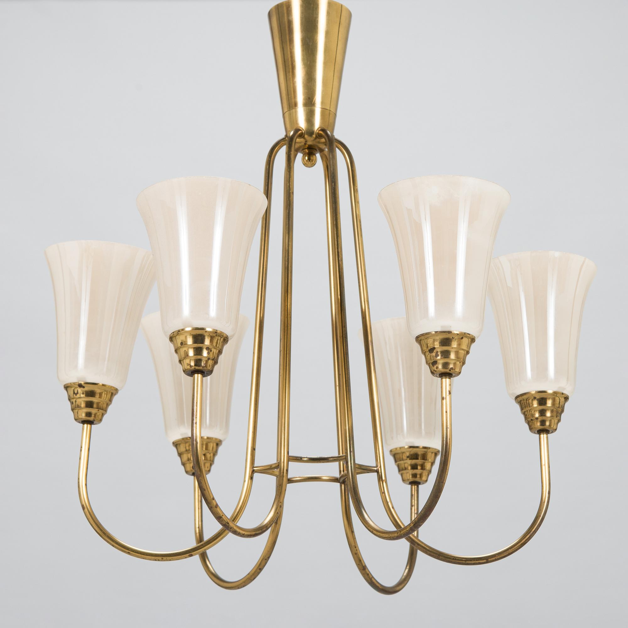Taklampa, modell ER 68/6 Itsu 1900-talets mitt.