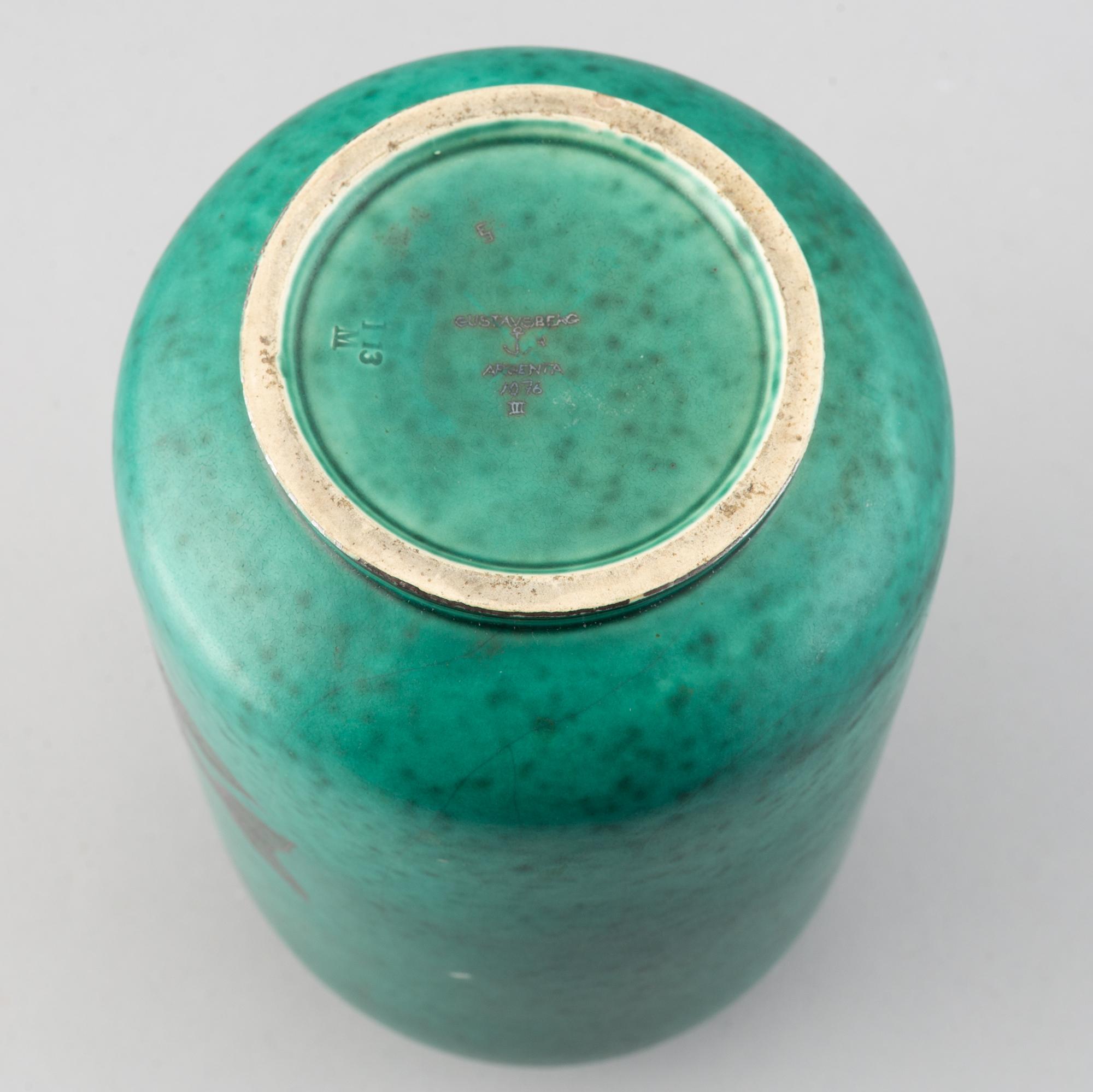 Wilhelm Kåge, a stoneware "Argenta" vase.