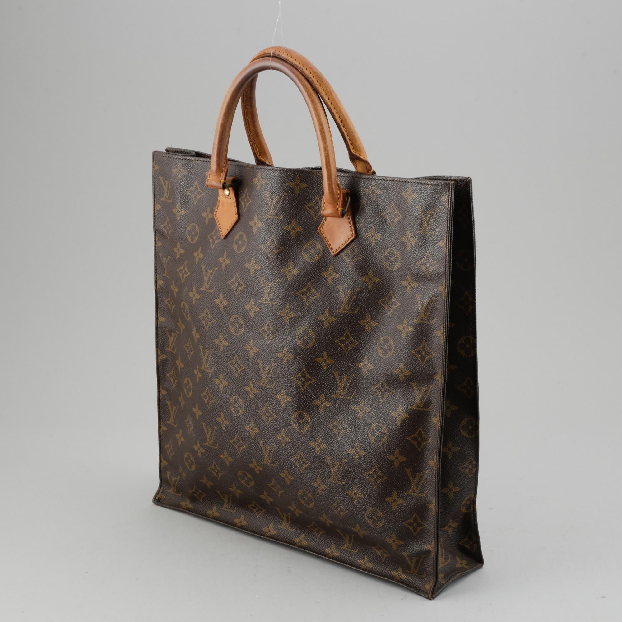 Louis Vuitton, 'Sac Plât'.