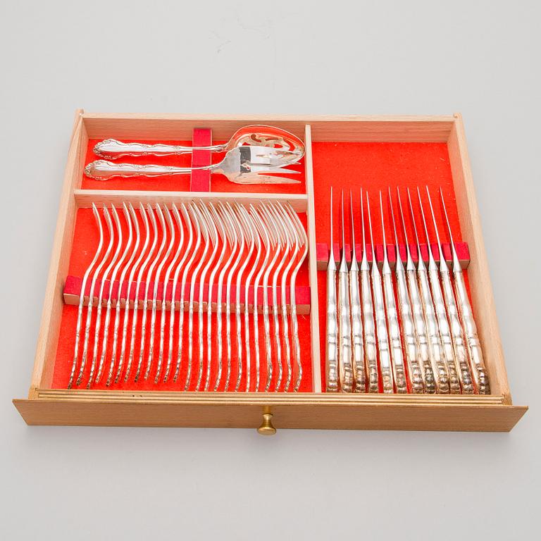 Silver Plated Cutlery Set for Twelve person, made in UK.