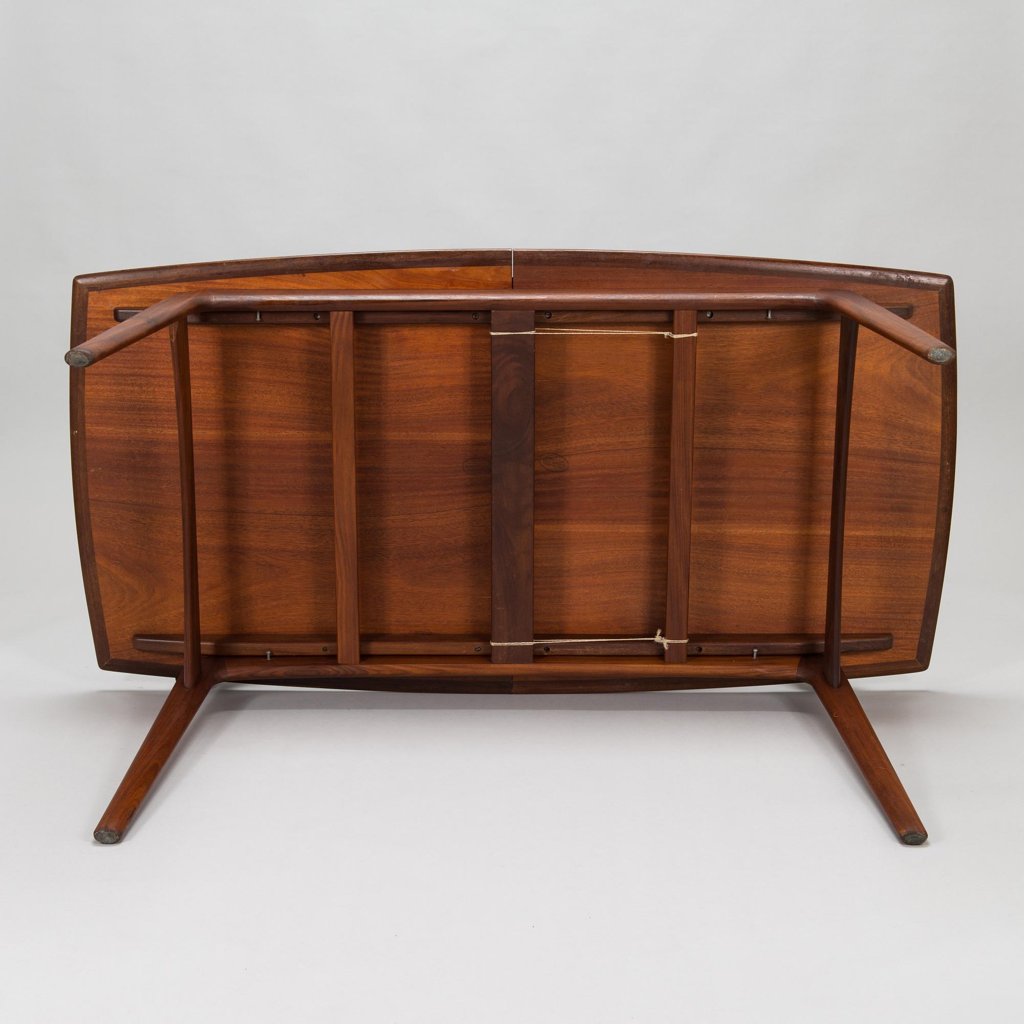 Arne Hovmand-Olsen, 1950's dining table and four chairs for Mogens Kold, A/S Kerteminde, Denmark.