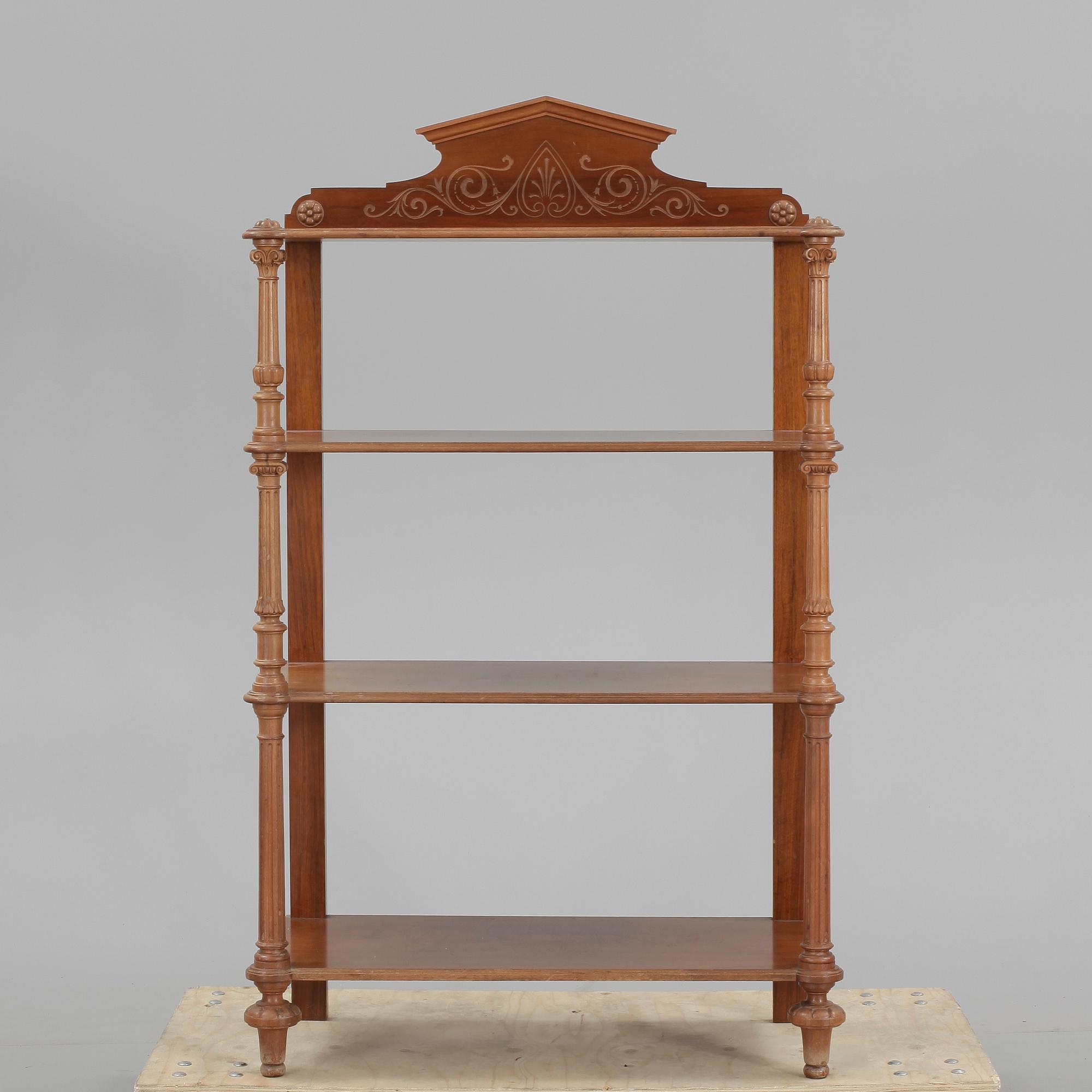 ETAGERE, 1900-talets första hälft.