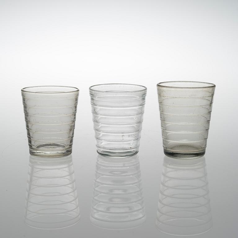 AINO AALTO, juomalaseja, 16 kpl, mm Karhula-Iittala, 1900-luku.