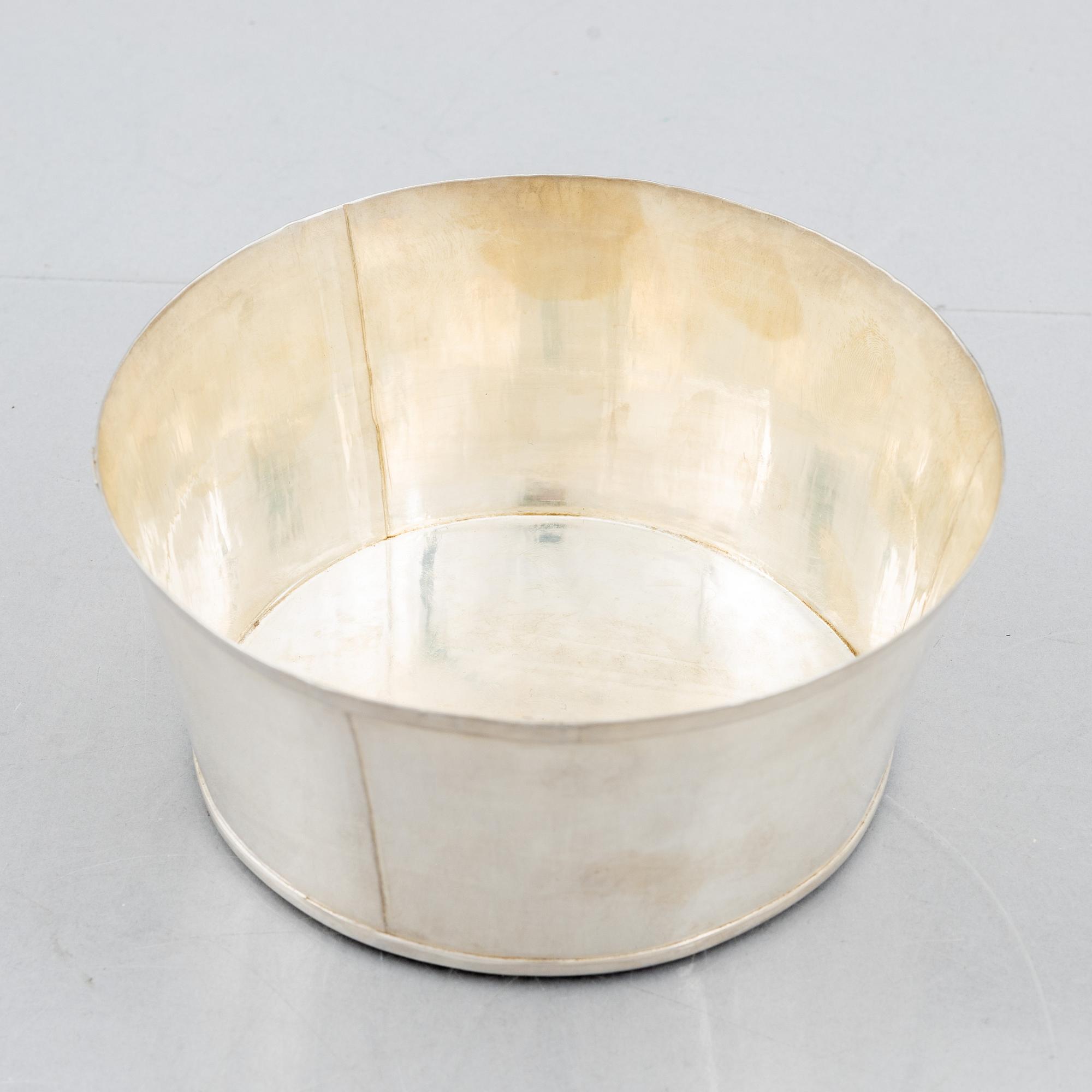 Birger Haglund, skål, sterlingsilver, Stockholm, 1984.