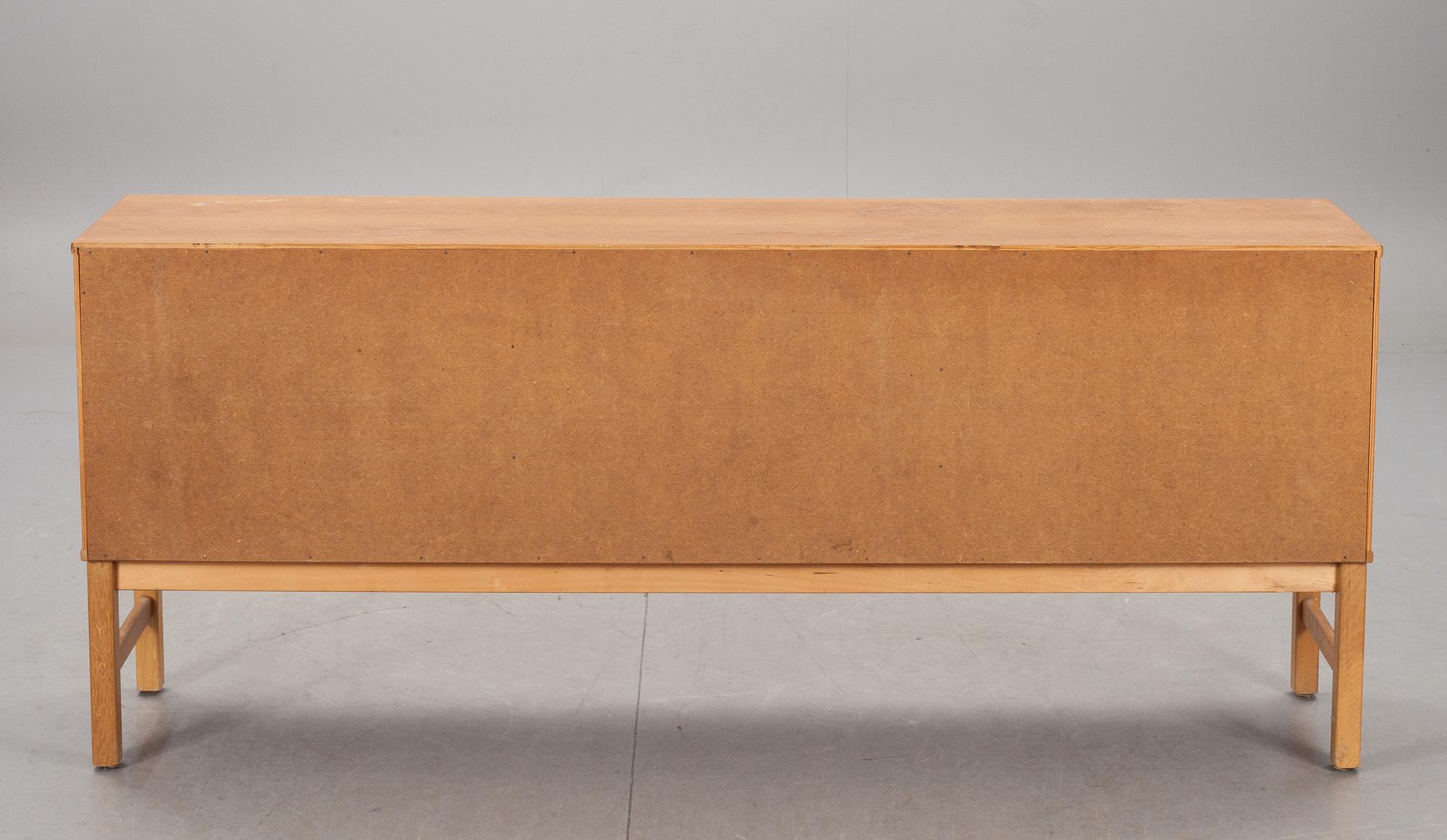 SIDEBOARD, 1900-talets andra hälft.