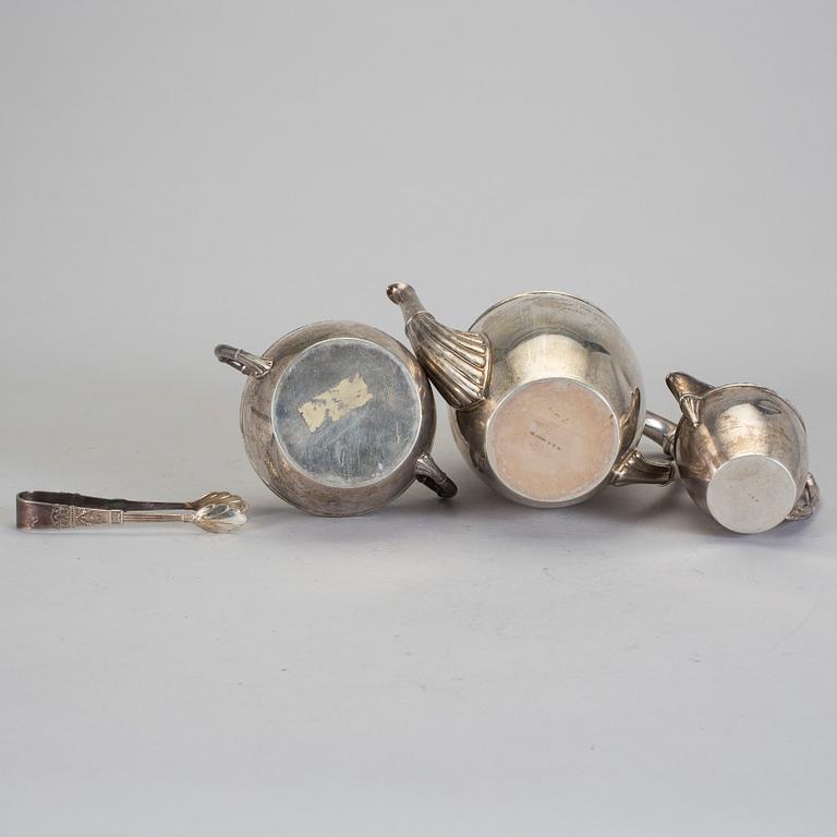 KAFFESERVIS, 3 delar, silver. Gustaf Möllenborg, Stockholm 1911. Vikt ca 816 gram.