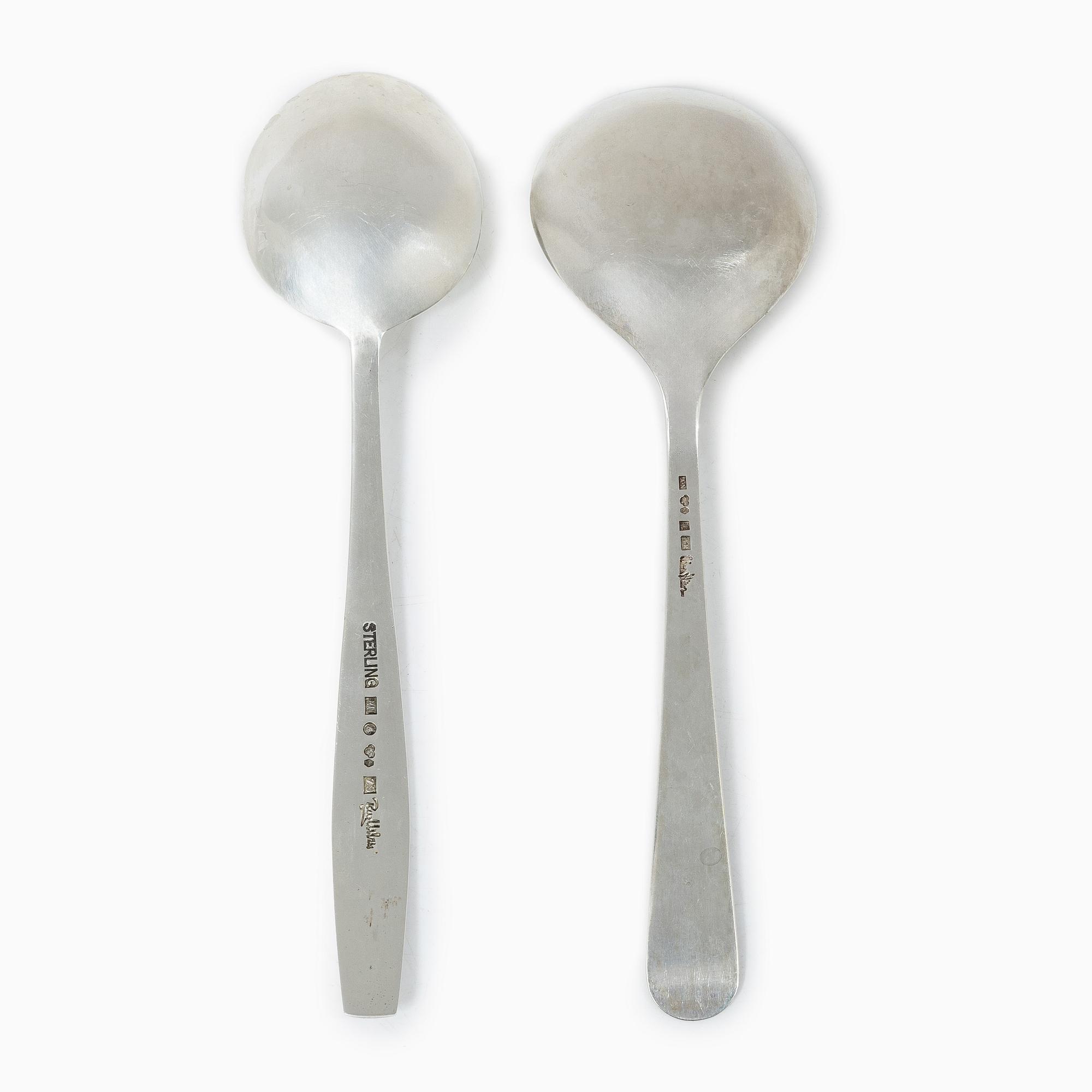 Skedar, 2 st, silver, Wiwen Nilsson och Rey Urban, Sverige, 1949-74.