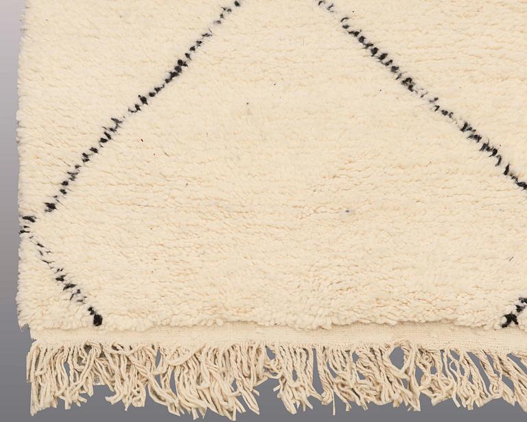 A runner, Morocco, ca 555 x 87 cm.