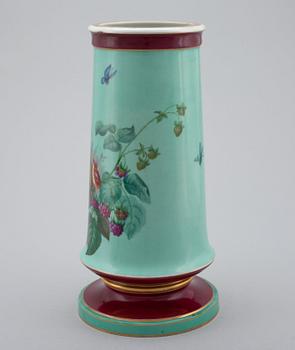 A VASE.