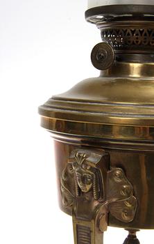 FOTOGENLAMPA, empirestil, 1900-talets första hälft.