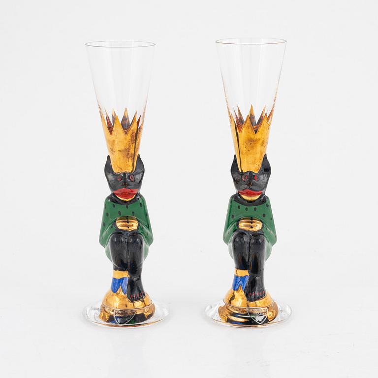 Gunnar Cyrén, two schnapps glasses known as "devil's glasses" from the "Nobel Orrefors" series.