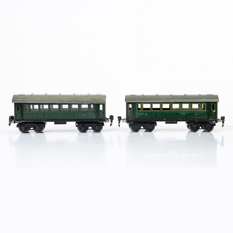 Märklin, Locomotives, carriages and accessories, first half of the 20th century.