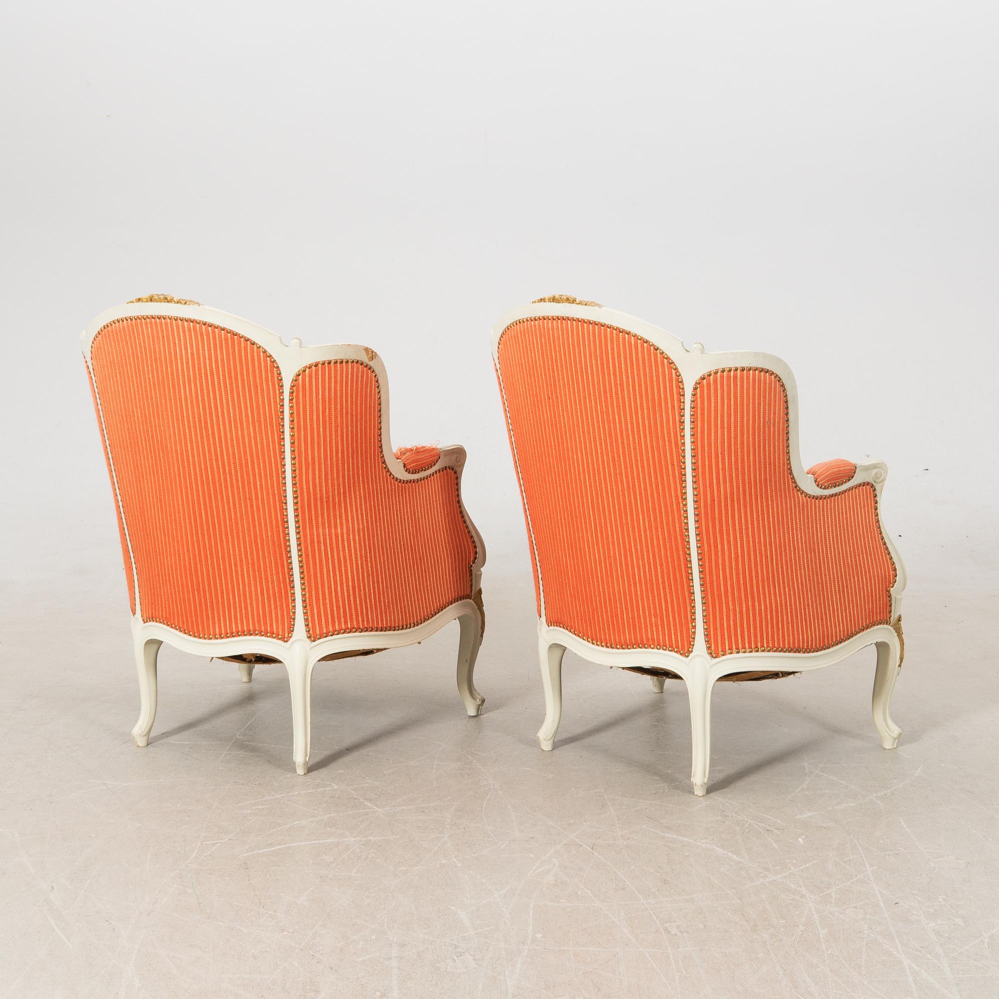 Bergèrer/fåtöljer ett par Rokoko-stil 1900-talets första hälft.