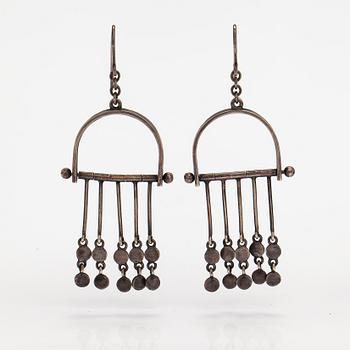 Kaija Aarikka, A pair of silver earrings. Helsinki 1966.