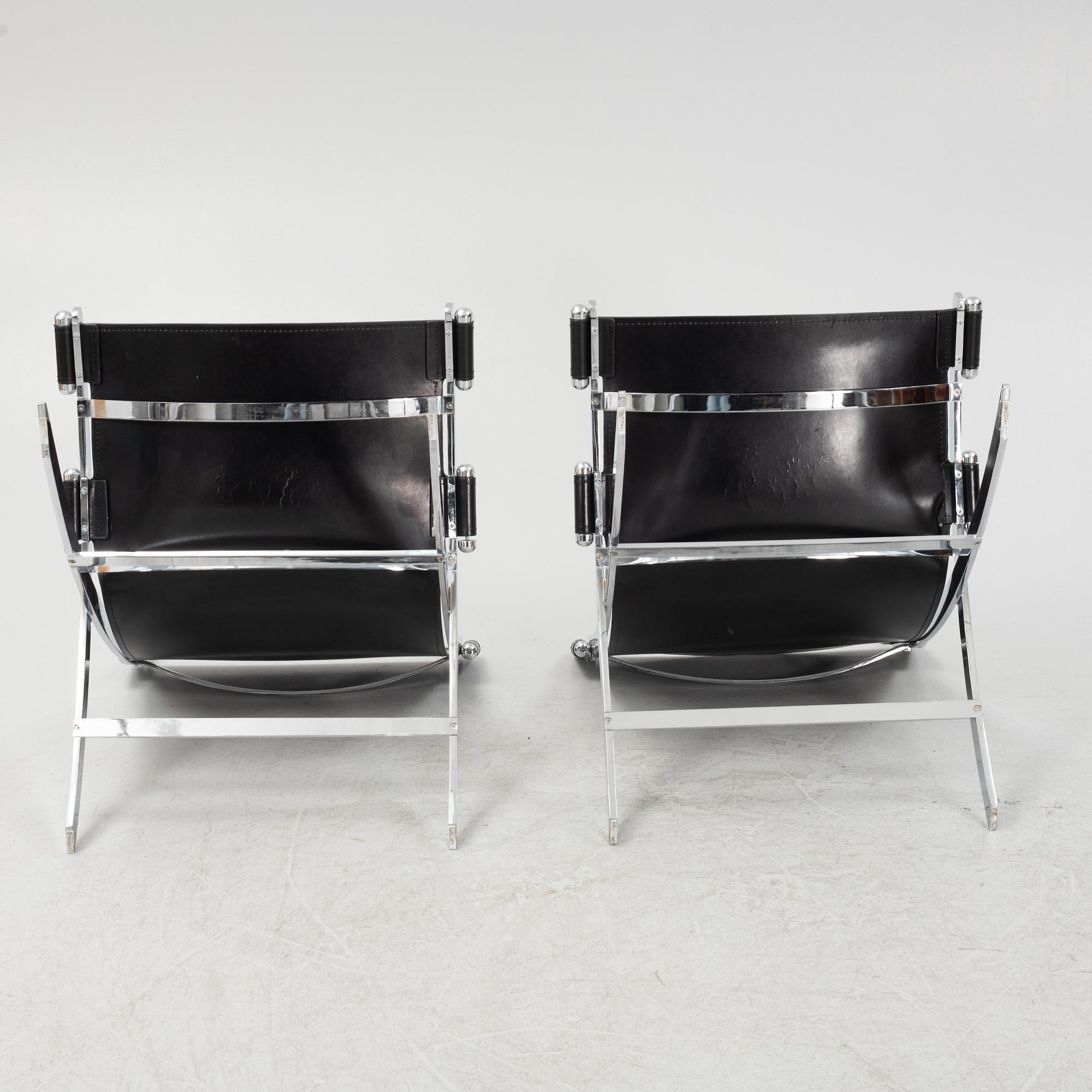 Antonio Citterio, a pair of 'Timeless" lounge chairs, Flexform, Italy.