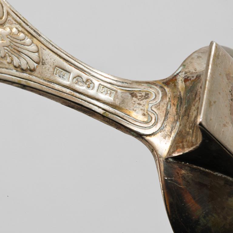 MEDICINSKED, silver, Gustaf Möllenborg, Stockholm, 1832 vikt 68 gram.