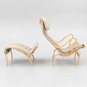 Bruno Mathsson, fåtölj med fotpall, "Pernilla", DUX, 2000-tal.