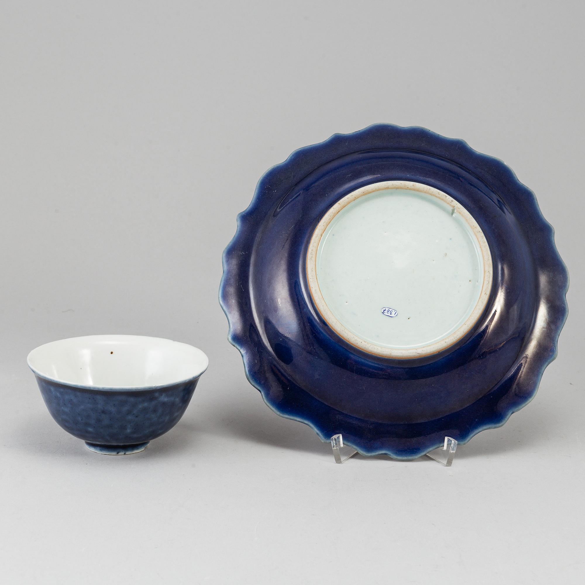 SKÅLFAT, samt SKÅL, porslin. Qingdynastin, 1800-tal.