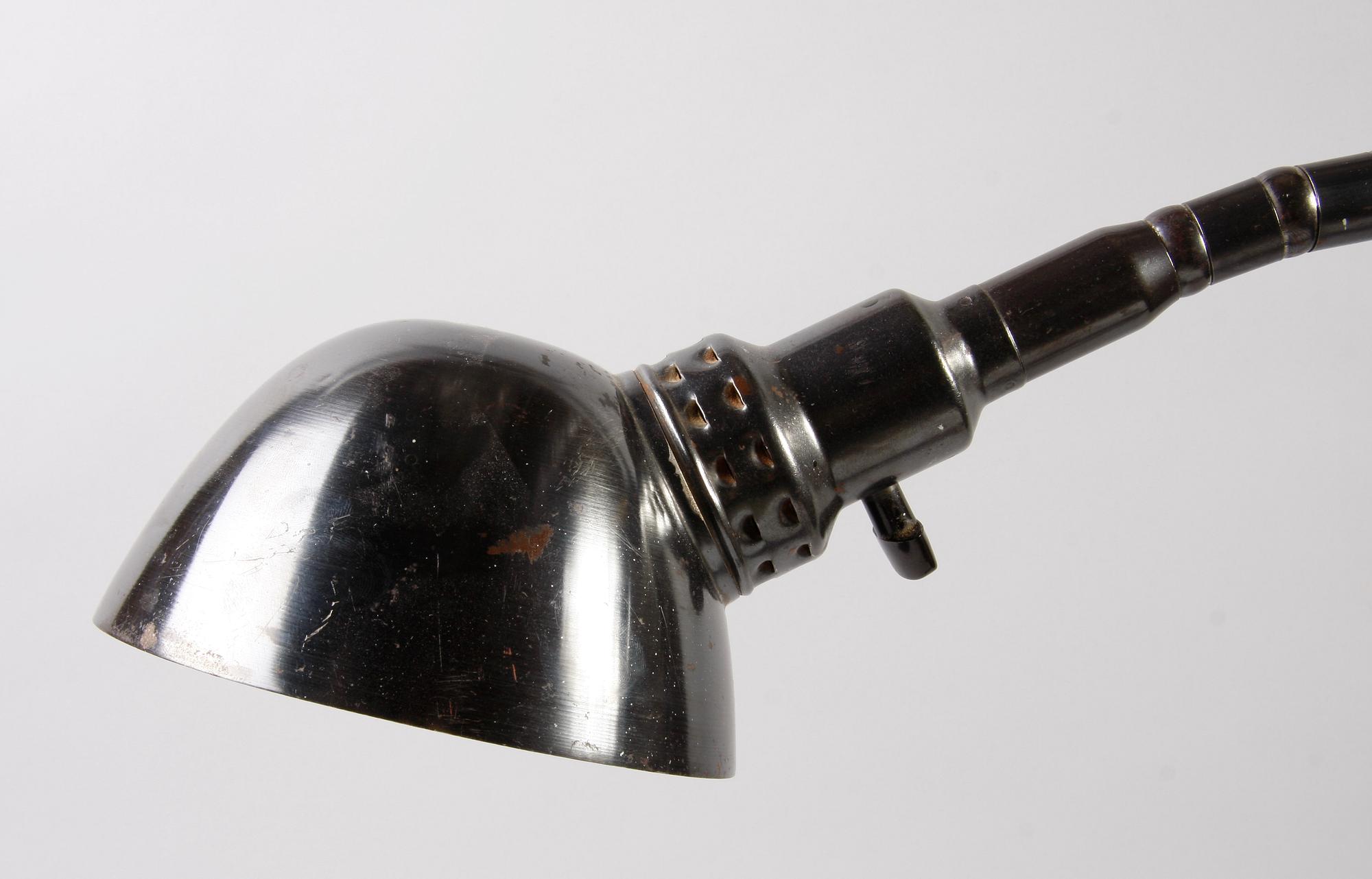 BORDSARMATUR, metall, Brottby, 1920-30-tal.