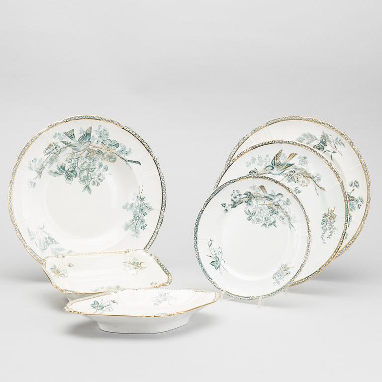 A set of circa 66 pcs porcelain service, "Wexio guld" Gustavsberg.
