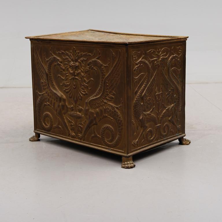 KOLBOX, 1900-talets första hälft.