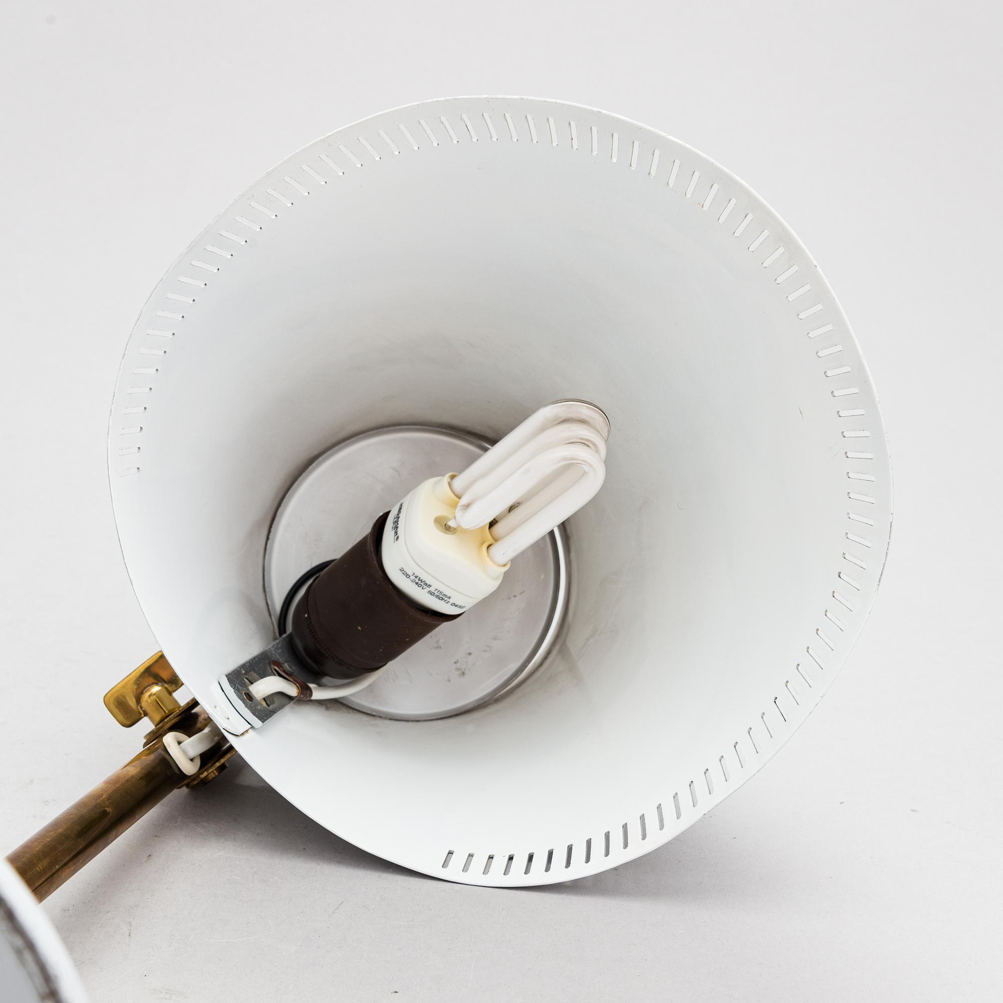 Paavo Tynell, A mid-20th-century '9227' table lamp for Idman, Finland.