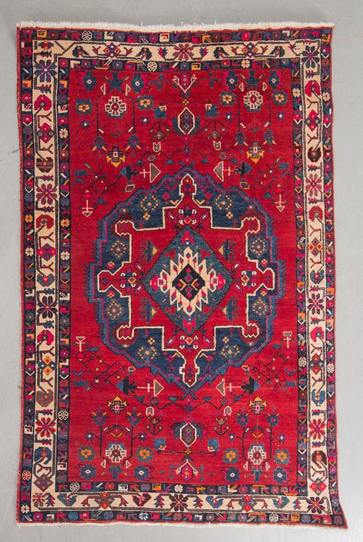 MATTA, old, Afshar möjligen, ca 213 x 146 cm.