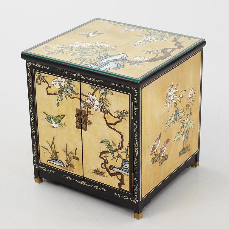 Cabinet, China, 20th century.