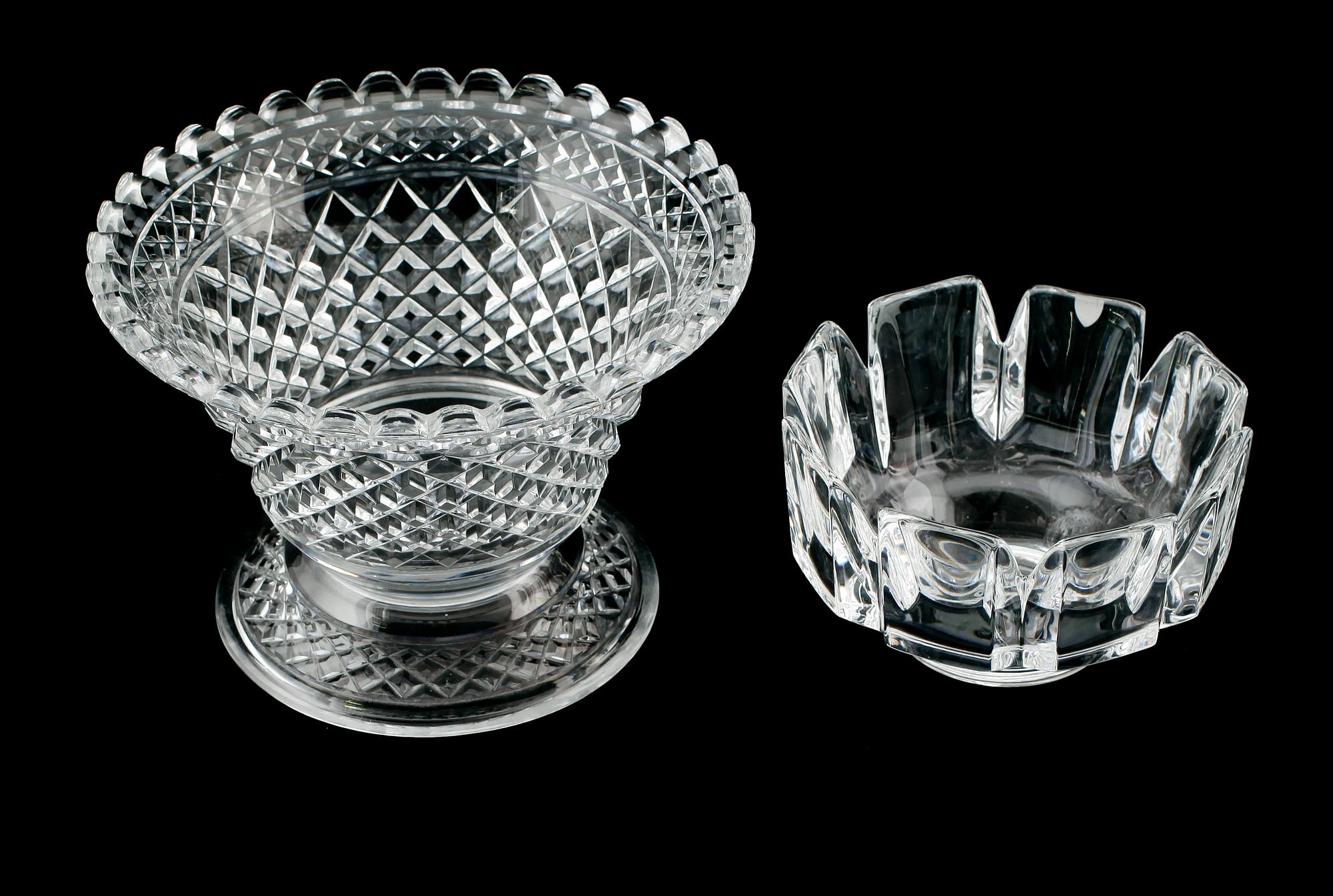 SKÅLAR, 2 st, glas, en Orrefors, 1900-talets andra hälft.