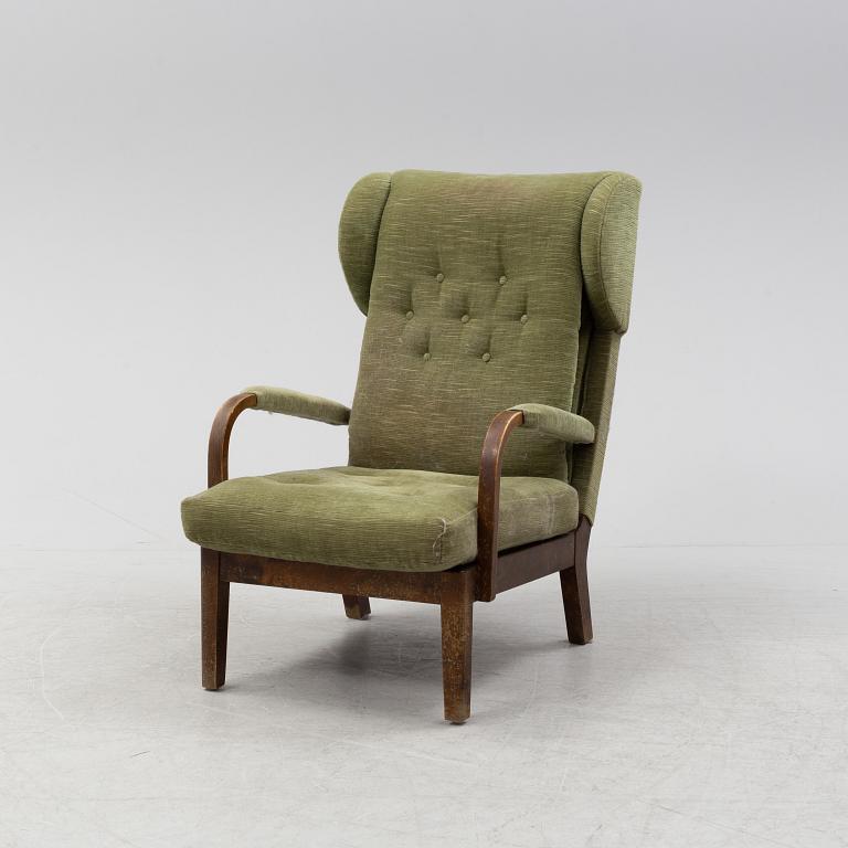 A 1930's lounge chair.