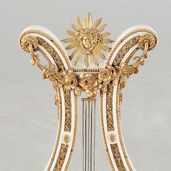 A table clock, dial marked "Gilles l'Ainé Paris", made around year 1900.