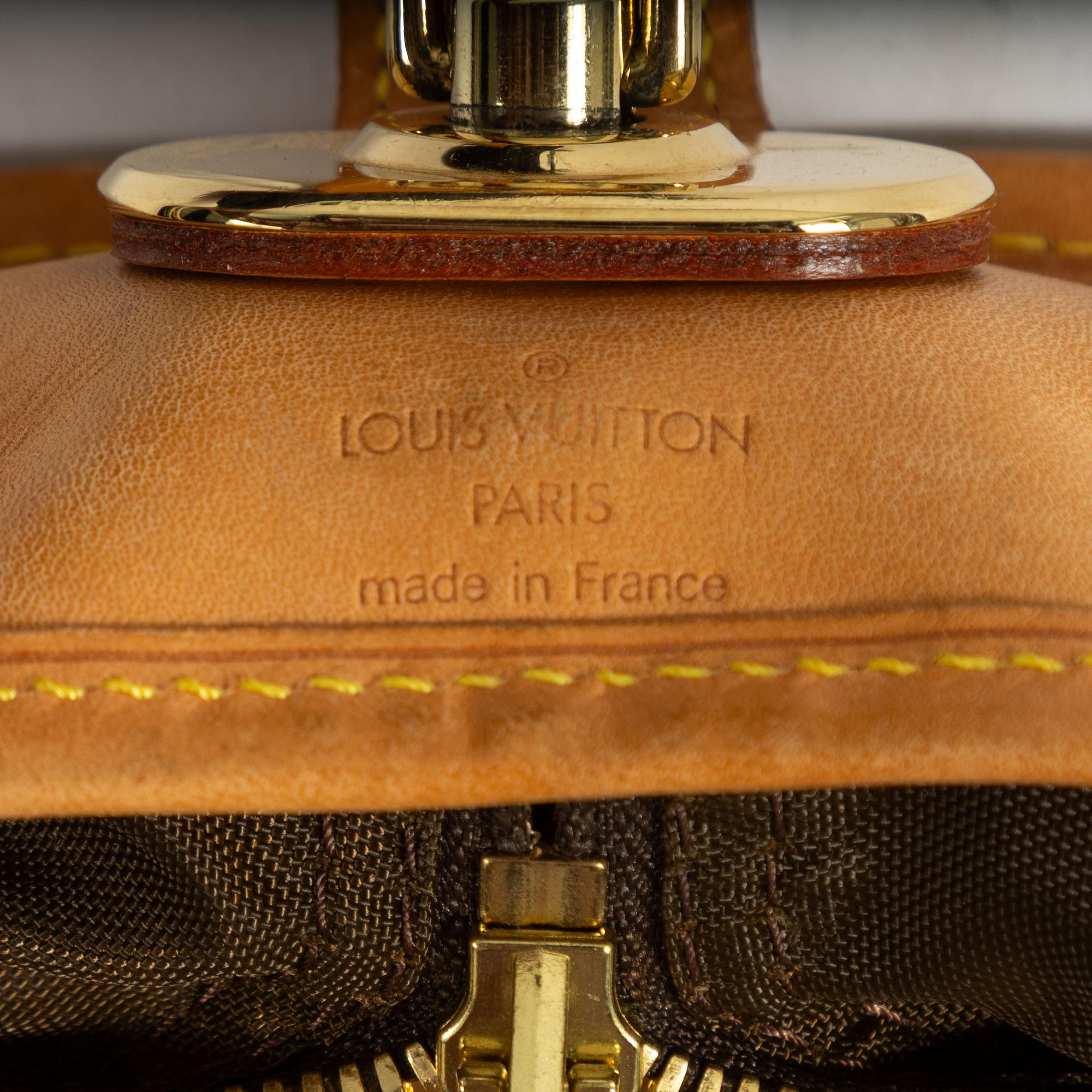 Louis Vuitton, Travel wardrobe, “Housse Porte-Habit”, 1997.