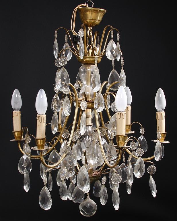 LJUSKRONA, barockstil. 1900-tal. H 71.