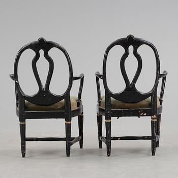 KARMSTOLAR, ett par, gustavianska, omkring 1800.