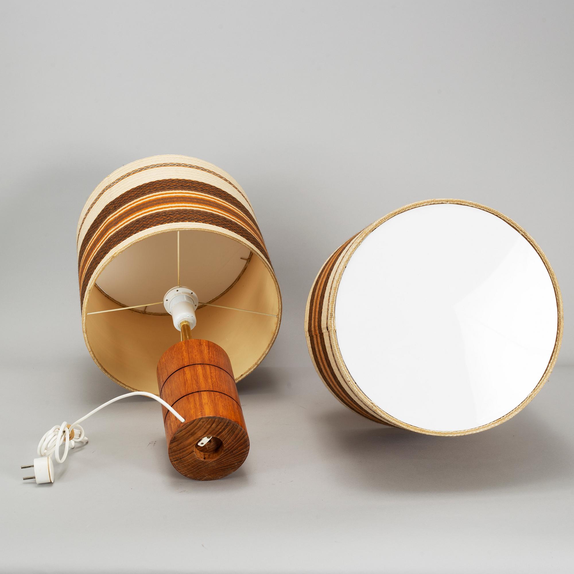 A pair of teak table lights, 1960's.