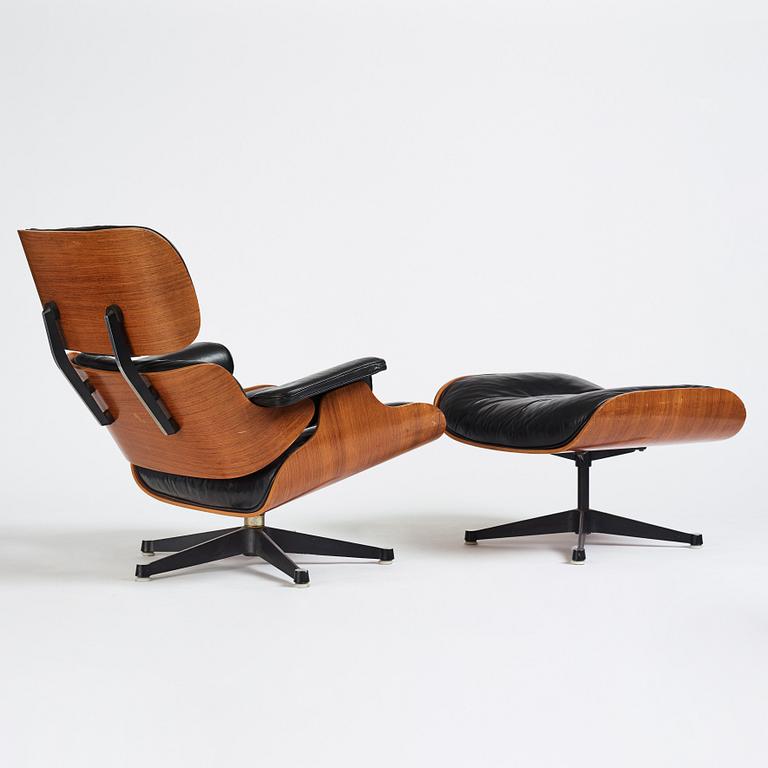 Charles & Ray Eames, a 'Lounge chair' and ottoman, Vitra 1960-1970s.