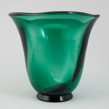 SIMON GATE, a 1930s glass vase for Orrefors, Sweden.