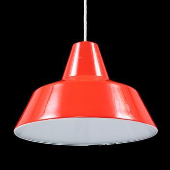TAKLAMPA, "Emaljpendeln", Arne Jacobsen, Louis Poulsen, 1900-talets andra hälft. H 23.