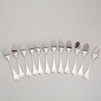 FISKBESTICK, 24 del, silver, sachsisk modell, svenska kontrollstämplar. Vikt ca 1280 gram.