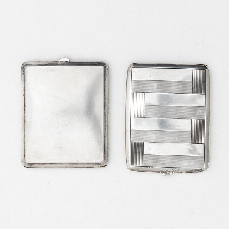Cigarettetuier, 2 st, silver, 1900-talets början.